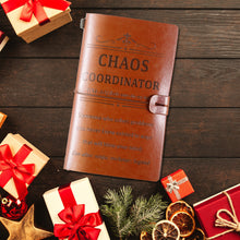 将图片加载到图库查看器,Bosses Day Gifts for Men Women Engraved Journal Boss Lady Gifts for Women Best Boss Gifts for Men Women Chaos Coordinator Thank You Gifts for Leader Manager Birthday Christmas Gifts for Boss Coworkers