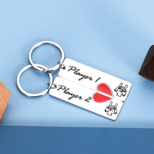 将图片加载到图库查看器,2 Pcs Funny Gamer Gifts for Men Women Valentines Day Gifts for Him Boyfriend from Her Girlfriend Couples Keychain Anniversary Birthday Christmas Gifts for Husband Wife Fiance Fiancee Player 1 Player 2