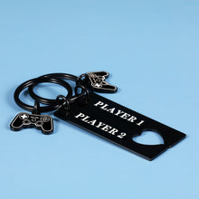 将图片加载到图库查看器,Funny Christmas Gifts for Boyfriend Game Lover Gamer Couple Matching Keychain Player 1 Player 2 Gamer Gifts for Men Anniversary Birthday Gift for Husband Gifts for Fiance Valentine Day Gifts for Groom