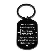 将图片加载到图库查看器,Christmas Gifts for Husband Boyfriend I Love You Keychain for Him Men Anniversary Birthday Gifts from Girlfriend Wife Her Engagement Wedding Gifts for Fiance Groom from Fiancee Bride Jewelry