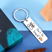 将图片加载到图库查看器,Funny Gifts for Son Daughter from Mom Daddy Don't Do Stupid Keychain for Women Men Gag Gifts for Kids Teen Girls Boys Funny Sarcasm Gift for Family Humor Birthday Graduation Gifts for Friends BFF