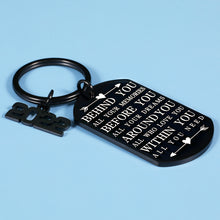 将图片加载到图库查看器,Class of 2022 Senior Graduation Gifts for Him Her Inspirational Christmas Gifts Keychain Nurse College Grads High School