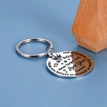 将图片加载到图库查看器,Inspirational Gift-Keychains To My Son from Dad Mom Family Never Forget That I Love You Forever Birthday Graduation Christmas Back to School Present for Him Boys Teens Jewelry Pendant