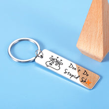 将图片加载到图库查看器,Funny Gifts for Son Daughter from Mom Daddy Don't Do Stupid Keychain for Women Men Gag Gifts for Kids Teen Girls Boys Funny Sarcasm Gift for Family Humor Birthday Graduation Gifts for Friends BFF