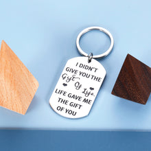 将图片加载到图库查看器,Bonus Daughter Gifts from Mom Keychain for Son in Law Bonus Son Adoption Presents for Kids Birthday Gift for Stepson Stepdaughter from Stepdad Stepmom Wedding Gift for Adopted Son Adopted Daughter