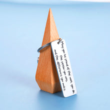 将图片加载到图库查看器,Coworker Employee Appreciation Gift Keychain from Colleague Friend Boss Goodbye Farewell Motivation Present Boss Day Christmas May You Be Proud of the Work You Do Keyring Thank You Retirement Jewelry