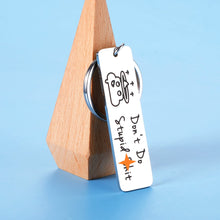 将图片加载到图库查看器,Funny Gifts for Son Daughter from Mom Daddy Don't Do Stupid Keychain for Women Men Gag Gifts for Kids Teen Girls Boys Funny Sarcasm Gift for Family Humor Birthday Graduation Gifts for Friends BFF
