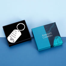 将图片加载到图库查看器,Jeep Lover Christmas Gifts Keychain for Men Women Jeep Owners Husband Boyfriend Friends Birthday Gifts off Road Car Accessories from Wife Girlfriend Wrangler for Fiance New Year Present for Him Her