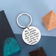 将图片加载到图库查看器,Coworker Leaving-gifts Keychain for Colleague Friend Boss Farewell Goodbye Present Going Away Thank You Keyring Retirement Pendant for Men Women We Don't Meet People by Accident