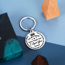 将图片加载到图库查看器,Inspirational Gift-Keychains To My Son from Dad Mom Family Never Forget That I Love You Forever Birthday Graduation Christmas Back to School Present for Him Boys Teens Jewelry Pendant