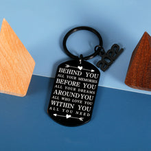 将图片加载到图库查看器,Class of 2022 Senior Graduation Gifts for Him Her Inspirational Christmas Gifts Keychain Nurse College Grads High School