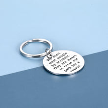 将图片加载到图库查看器,Coworker Leaving-gifts Keychain for Colleague Friend Boss Farewell Goodbye Present Going Away Thank You Keyring Retirement Pendant for Men Women We Don't Meet People by Accident