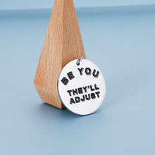 将图片加载到图库查看器,Christmas Birthday Gifts Inspirational Keychain for Women Men BFF Motivational Key Ring for Son Daughter Teens from Mom Dad Coming-of-age Graduation Present for Him Her Pendant for Coworker Colleague