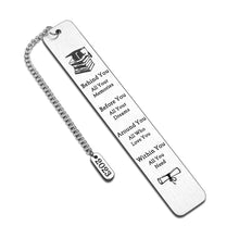 将图片加载到图库查看器,2023 Graduation Gifts Bookmarks for Book Lovers Him Her Class of 2023 College Senior High School Daughter Son Birthday Gifts from Mom Friends Nurse Students Inspirational Grad Gift for Boy Girls Teens