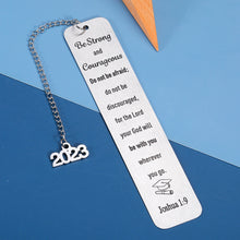 将图片加载到图库查看器,Class of 2023 Bookmarks for Book Lovers Graduation Gifts for Her 2023 Graduation Gifts for University College Middle Senior High School Students Christmas Stocking Stuffers for Teen Boys Teen Girls