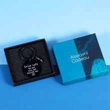 将图片加载到图库查看器,Drive Safe Keychain Gifts for Boyfriend Girlfriend Valentines Day Gifts for Him Her Couples Husband Christmas Gifts from Wife Stocking Stuffers for Men Women Birthday Anniversary Wedding Engagement