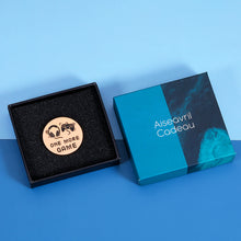 将图片加载到图库查看器,Valentines Day Gifts for Him Her Double-Sided Decision Coin Funny Gag Gifts for Boyfriend Girlfriend Kids Son Mens Christmas Stocking Stuffers for Teens Birthday Gifts for Friends Female Gamer Gifts