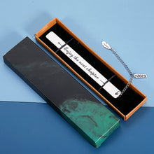 将图片加载到图库查看器,Graduation Gifts for Her 2023 Inspirational Bookmarks for Book Lovers Retirement Gifts for Women Mens Christmas Gifts Valentines Wedding Anniversary Birthday Gifts Boss Coworker Leaving Gifts Son Kids